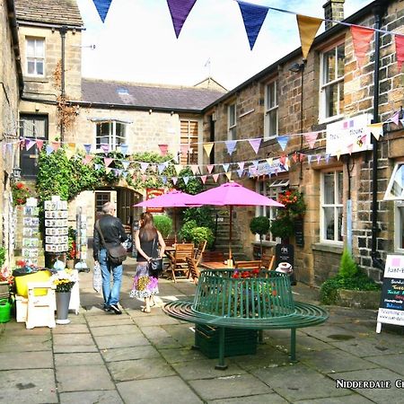 Hilltop Snug: Cozy Family Retreat in Pateley Bridge Hotel Exterior photo